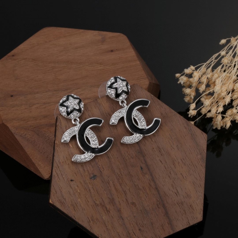 Ch**el earrings